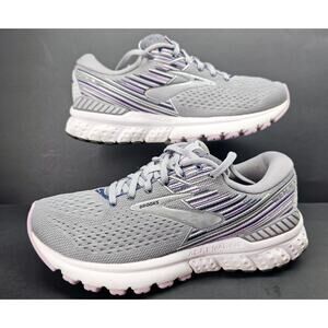 Brooks Gray Athletic Shoes with Breathable Mesh and Cushioned Support